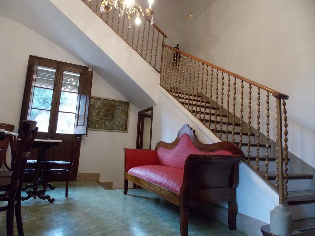 Hostal Cal Pla 산트 요렌스 사발 외부 사진