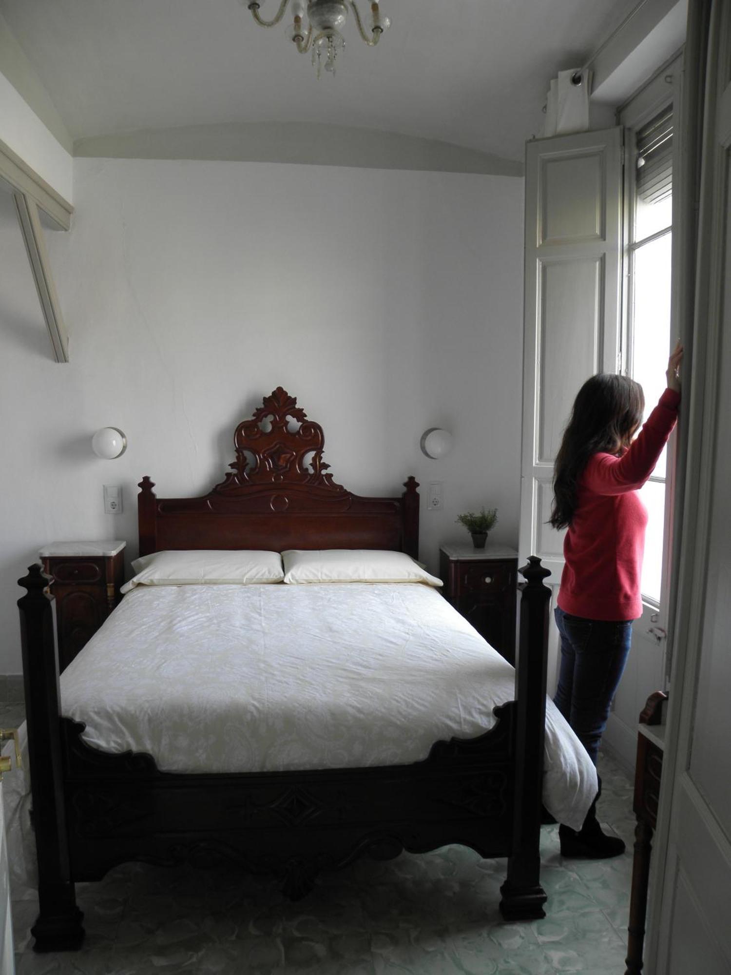 Hostal Cal Pla 산트 요렌스 사발 외부 사진
